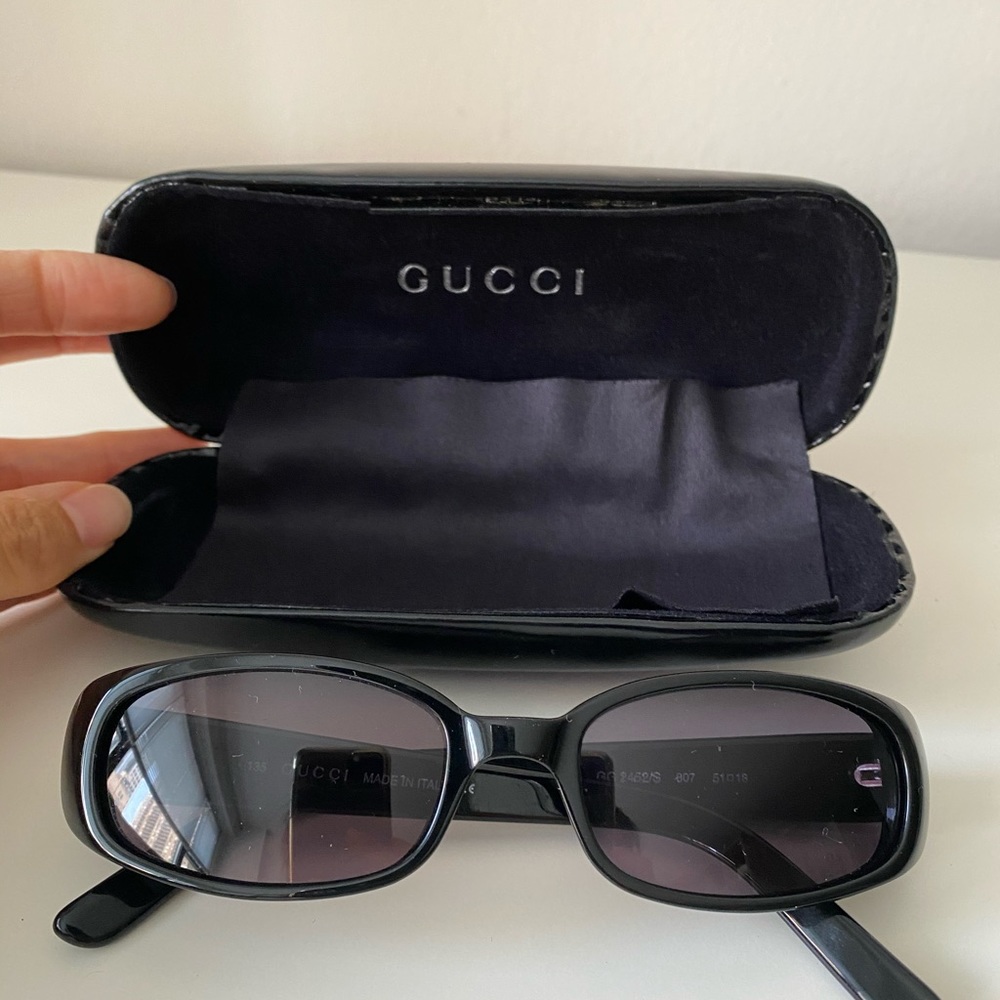 GUCCI Vintage Black Sunglasses